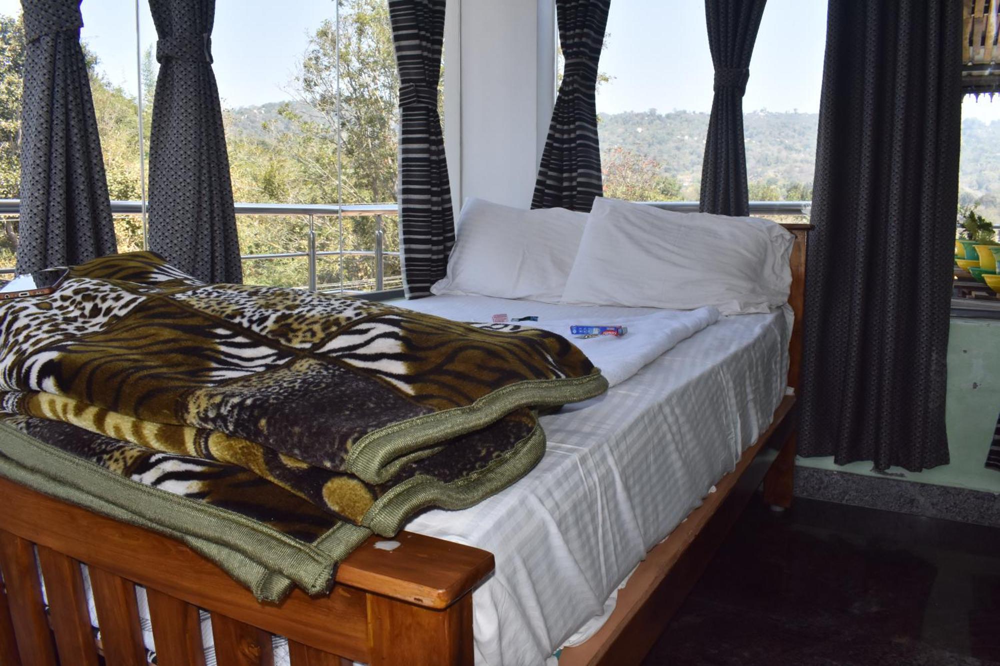 Yelagiri Goldhill Resort Экстерьер фото