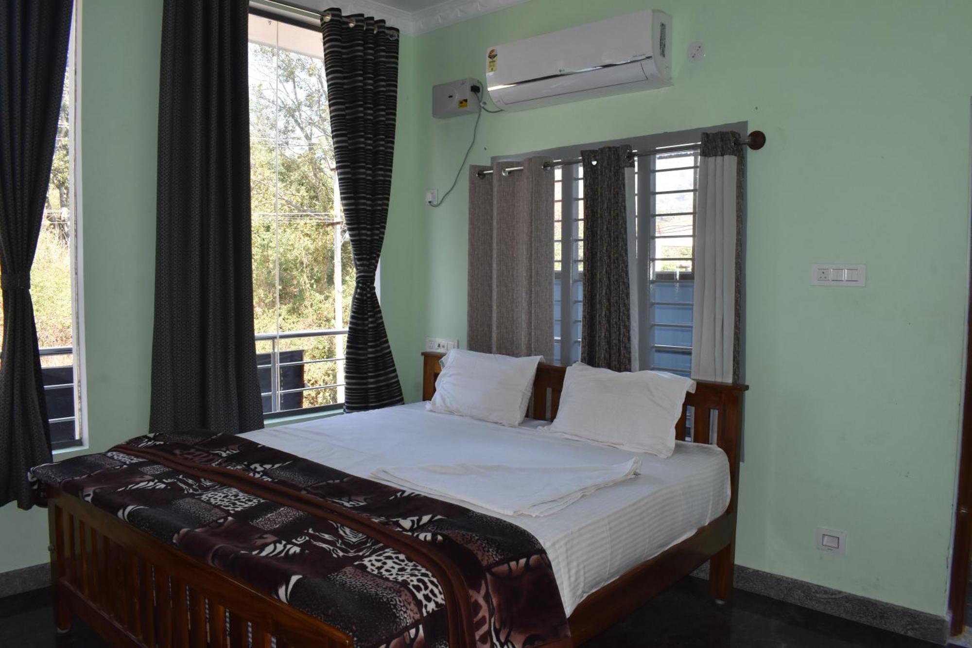 Yelagiri Goldhill Resort Экстерьер фото
