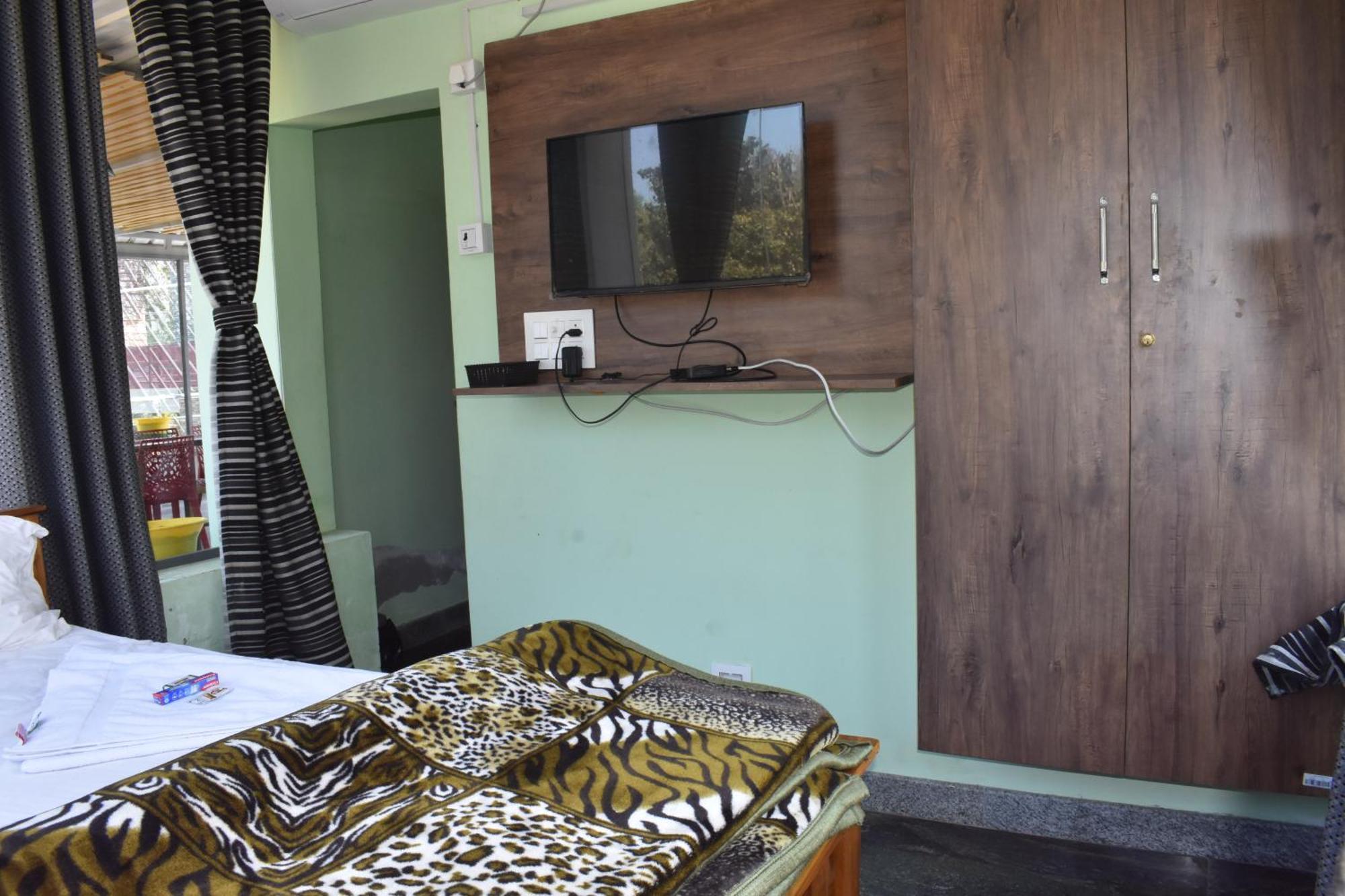 Yelagiri Goldhill Resort Экстерьер фото