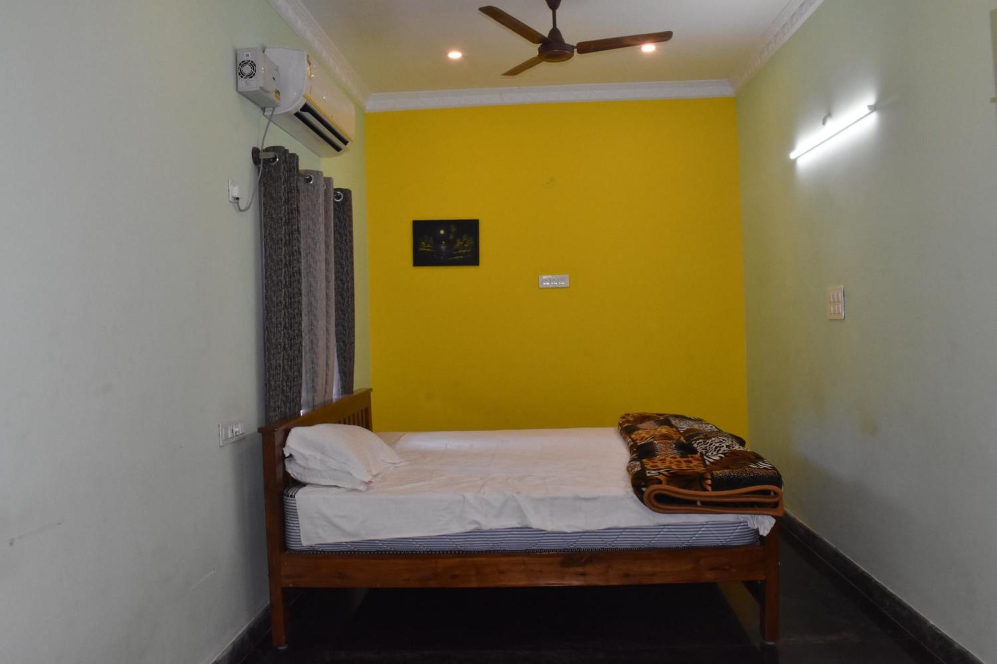 Yelagiri Goldhill Resort Экстерьер фото