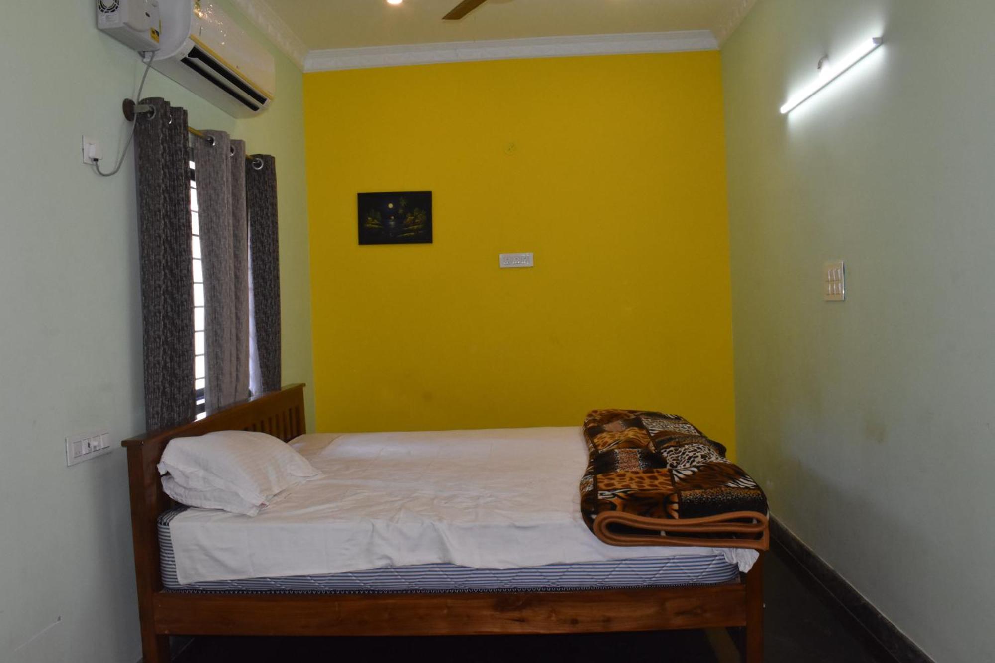 Yelagiri Goldhill Resort Экстерьер фото